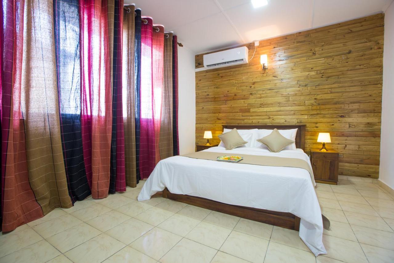 Hotel Maple Tree Residencies Dehiwala-Mount Lavinia Zewnętrze zdjęcie